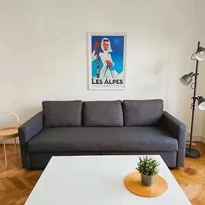 https://appartement-2-chambres-garage-priv-entirement-rnov-en.hotels-rhonealpes.com