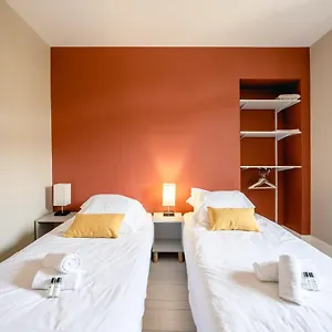 https://le-paradis-beau-t3-avec-jolie-vue-sur-la-visitation.hotels-rhonealpes.com