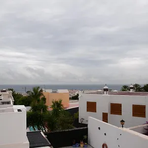 https://villa-megan.in-canary-islands.com